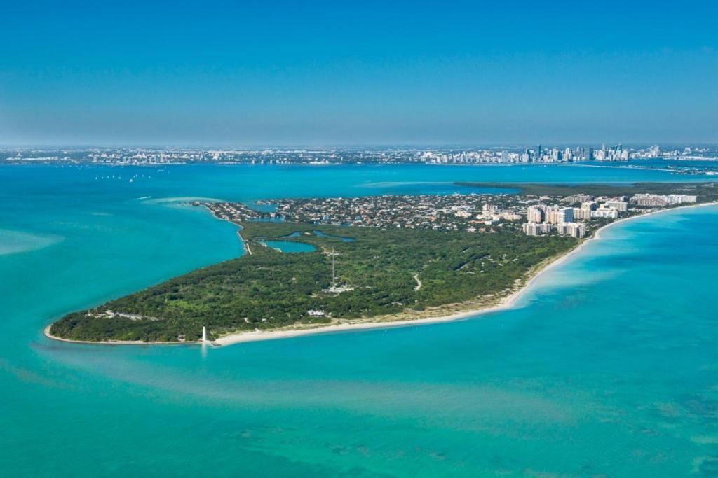 Gorgeous Beachy Chic Condo In Key Biscayne Miami Exteriör bild